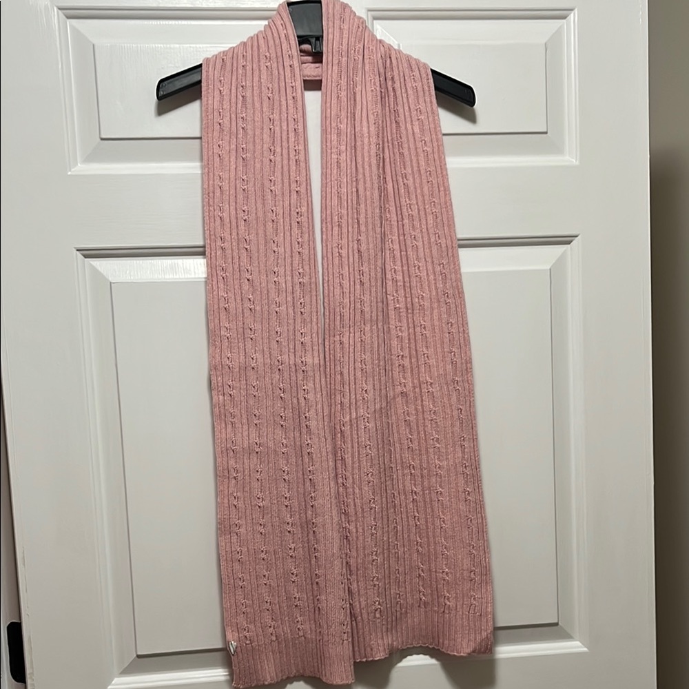 Elegant Pink Knit Scarf